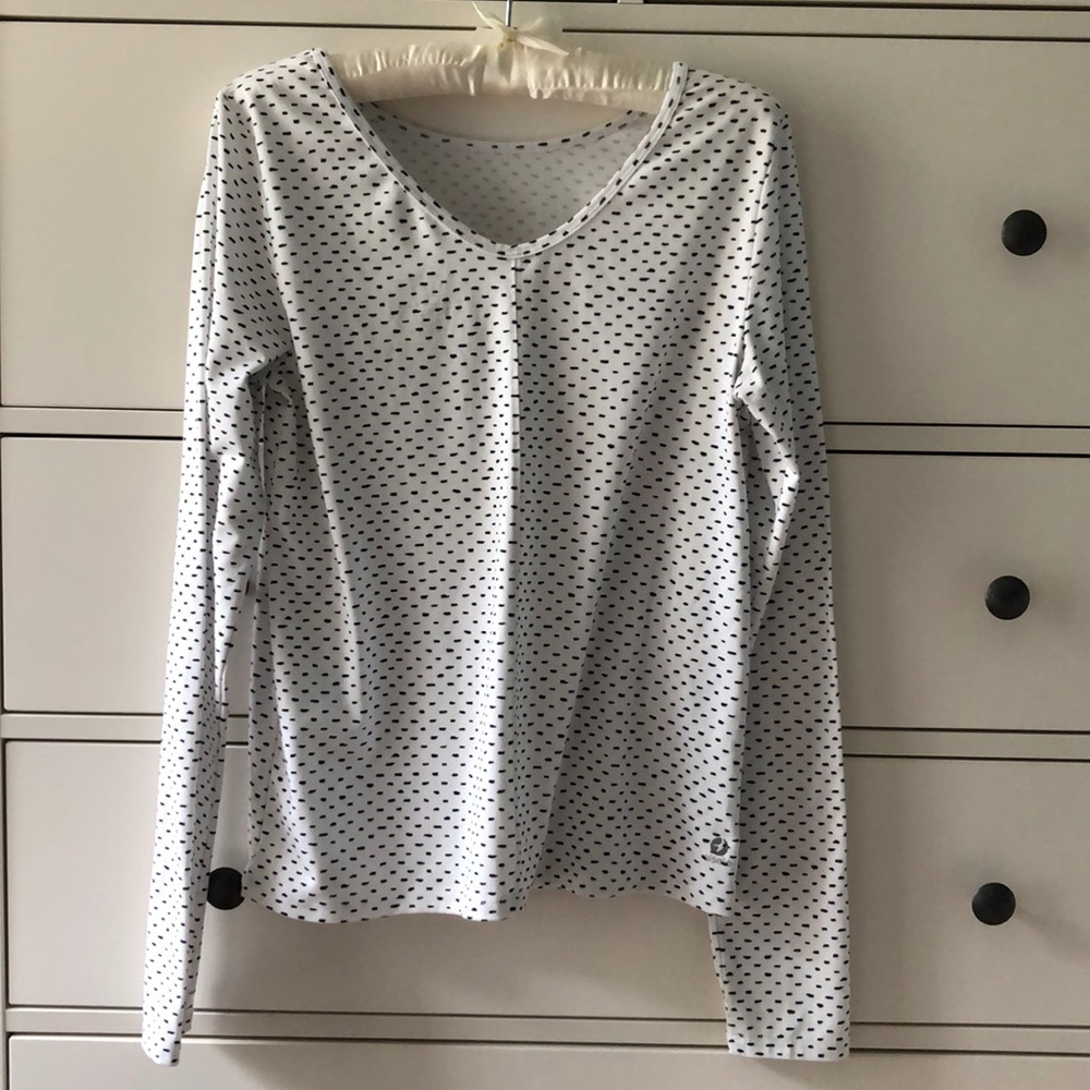 Oiselle long sleeve top